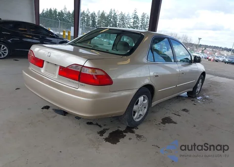 2000 Honda Accord 3.0 Ex from USA, damaged, VIN 1HGCG1656YA016583